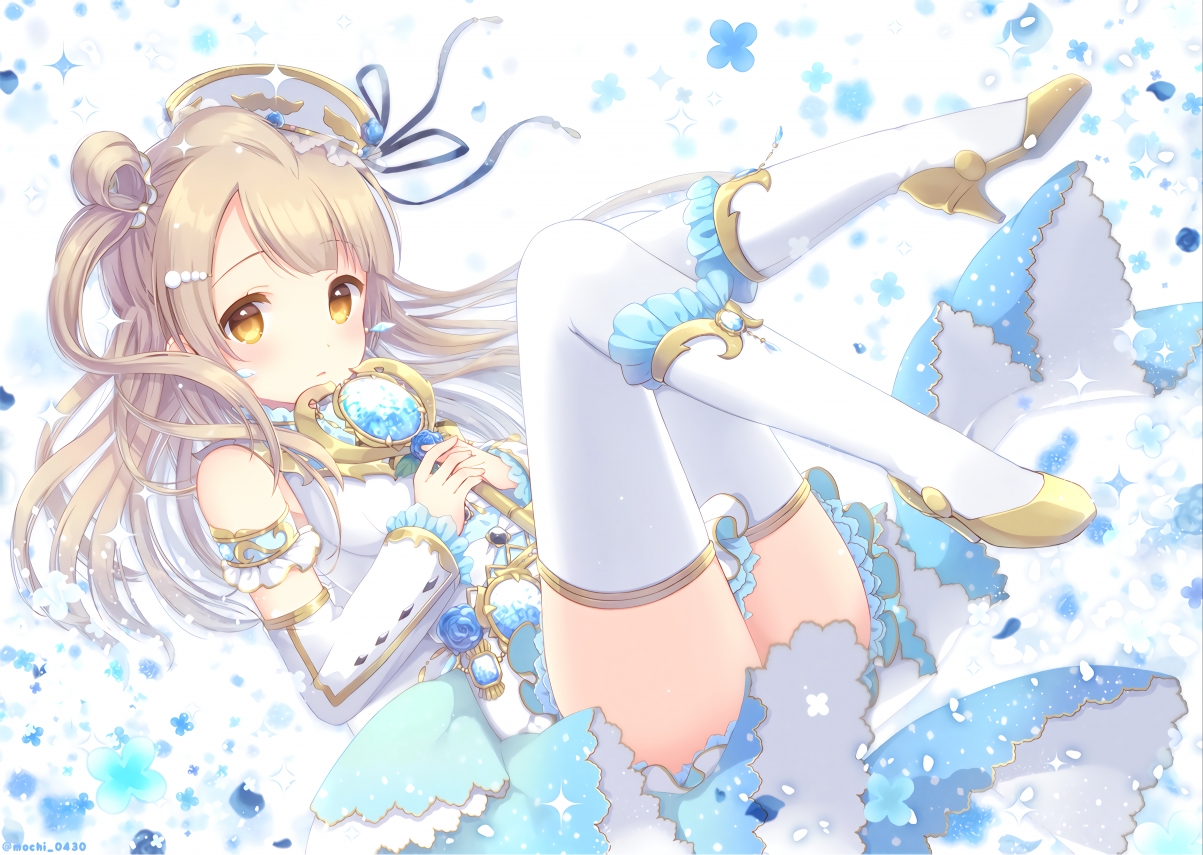 “山谷追逐：峡谷中的极速激战”，山谷峡谷河谷